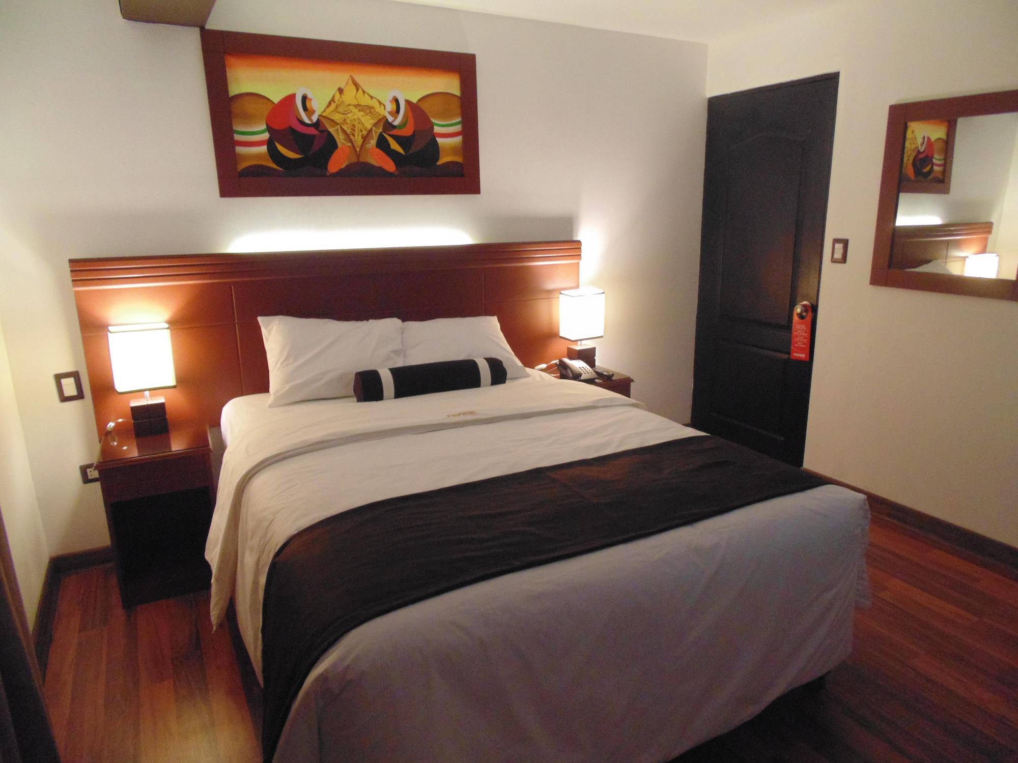 Hotel Ferre Куско Екстериор снимка